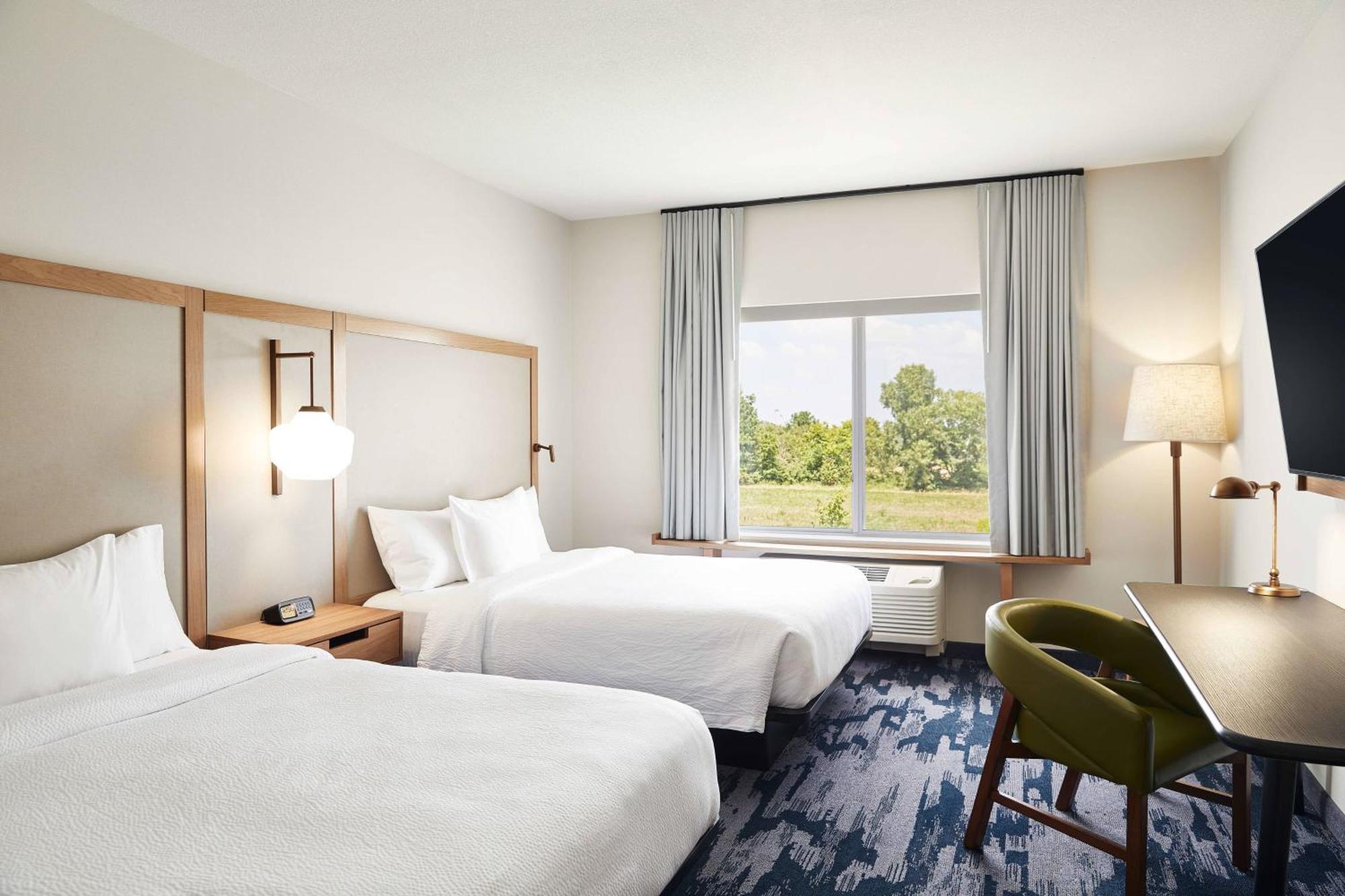 Fairfield Inn & Suites By Marriott Kansas City Belton Екстер'єр фото