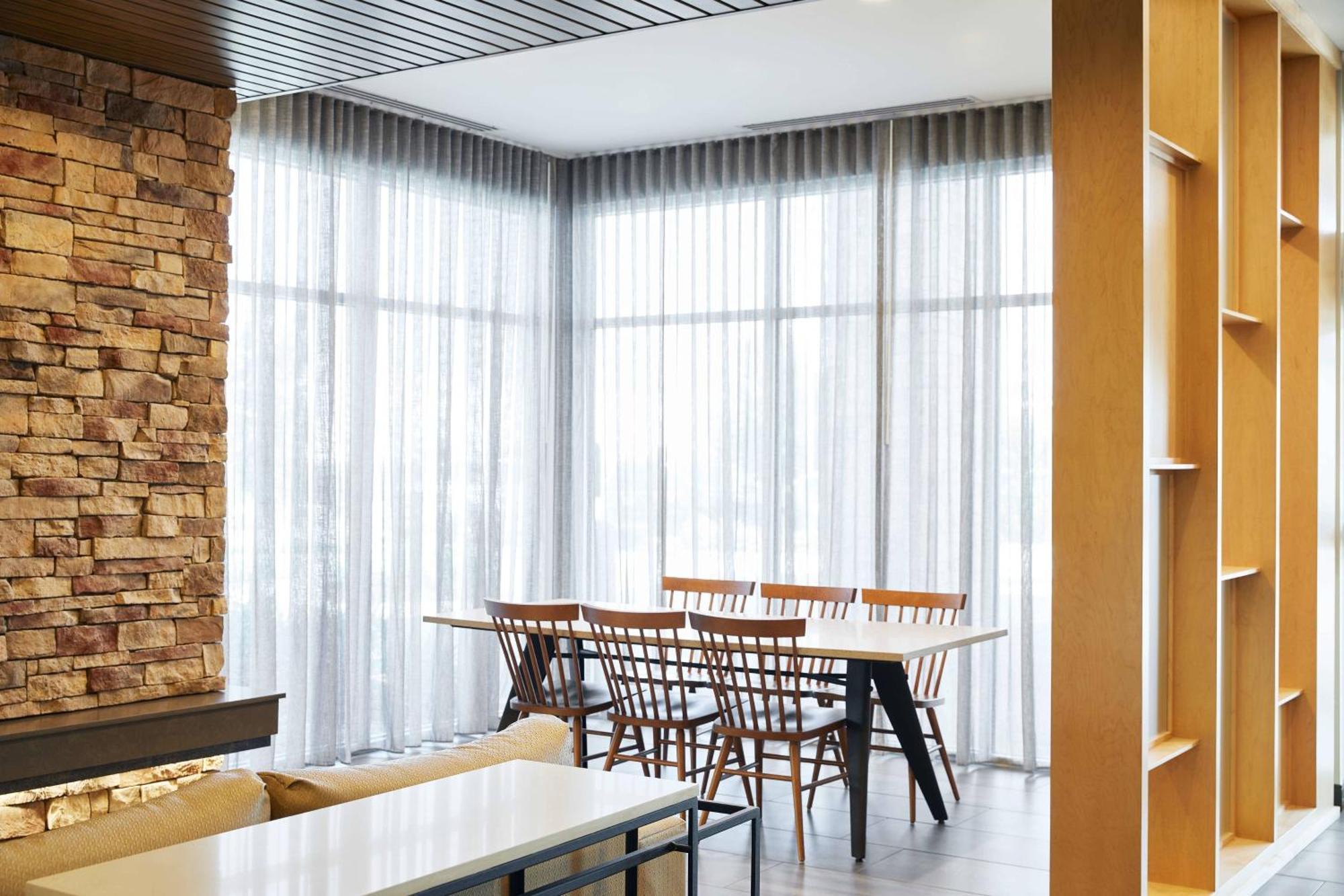 Fairfield Inn & Suites By Marriott Kansas City Belton Екстер'єр фото